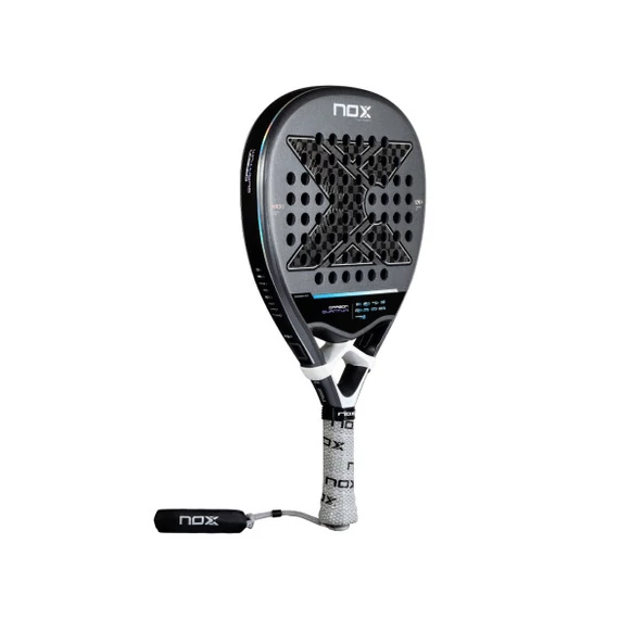 Nox Quantum 12K Carbon padel ütő