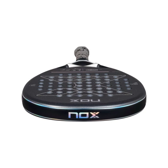 Nox Quantum 12K Carbon padel ütő